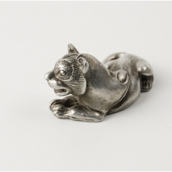 Metropolitan Museum Art 2" Pewter Egypt Lion Figurine 1976 MMA King Tut Exhibit - Picture 8 of 10